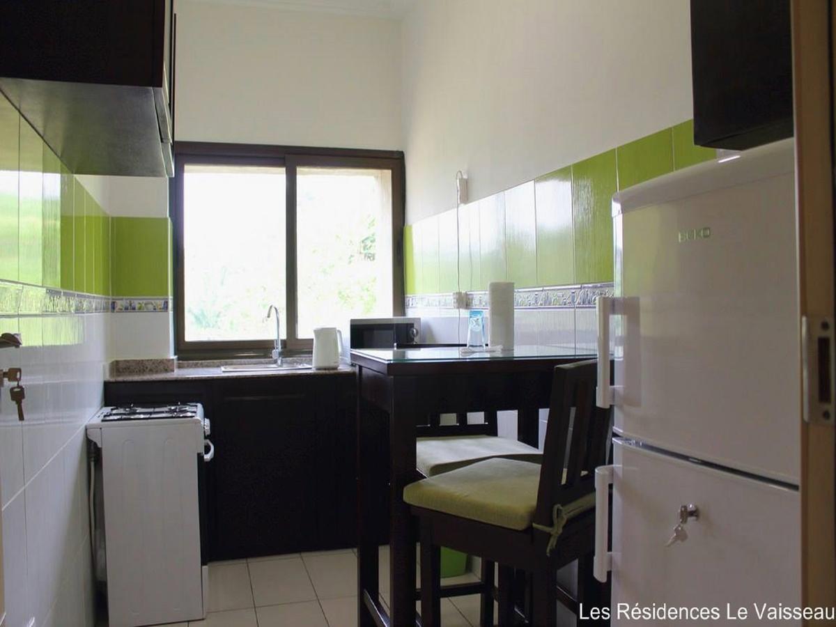 Hotel Le Vaisseau Abidjan Esterno foto